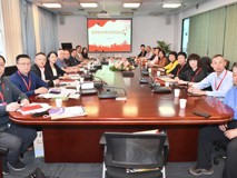 澳门博彩在线召开新一届本科教学督导团会议