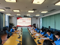 澳门博彩在线党委开展学习贯彻习近平新时代中国特色社会主义思想主题教育集中学习研讨 （专题一）暨理论学习中心组会议